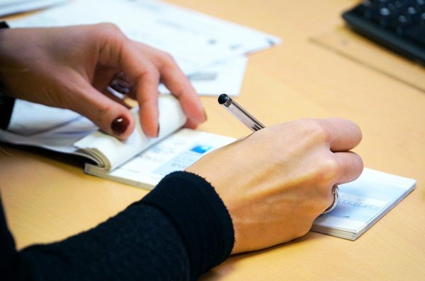 Comment remplir un chèque bancaire ?
