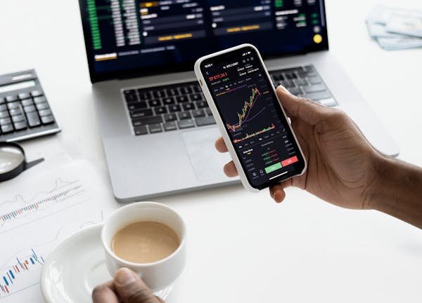 9 clés pour réussir en trading et maximiser vos profits